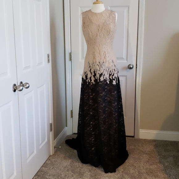 New with tag Eugenia Lace Formal Floor Length Gown - Picture 2 of 8